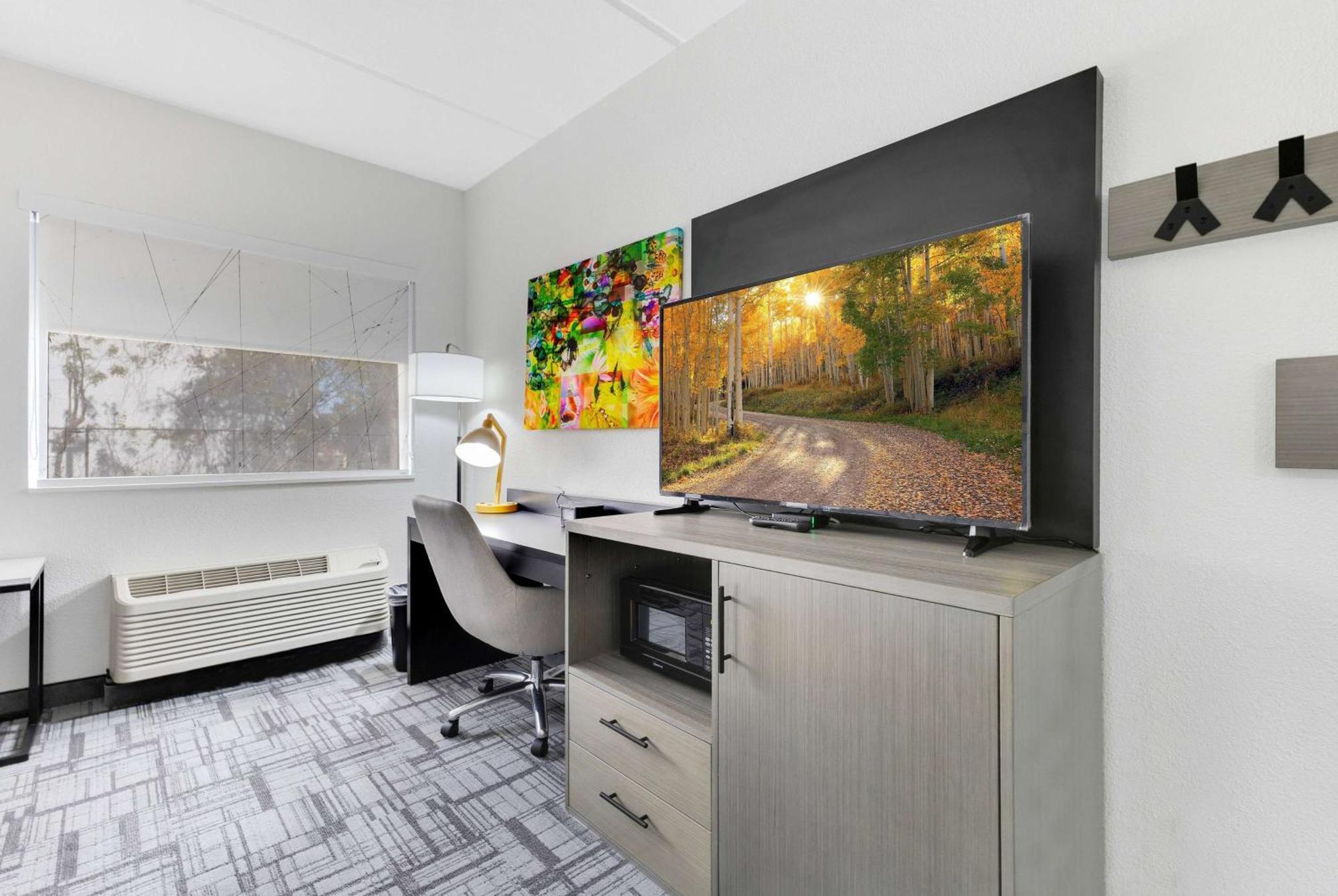 La Quinta Inn & Suites By Wyndham Jacksonville Mandarin מראה חיצוני תמונה