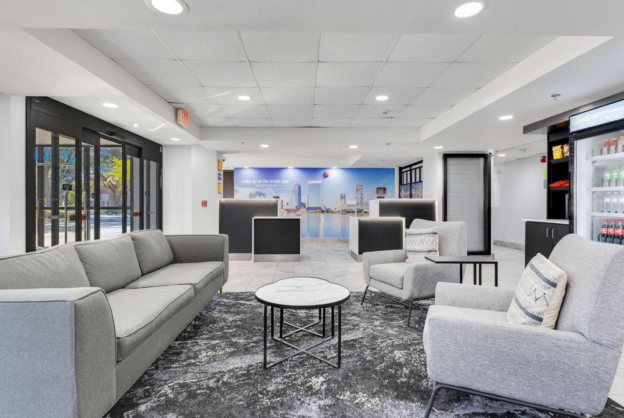 La Quinta Inn & Suites By Wyndham Jacksonville Mandarin מראה חיצוני תמונה