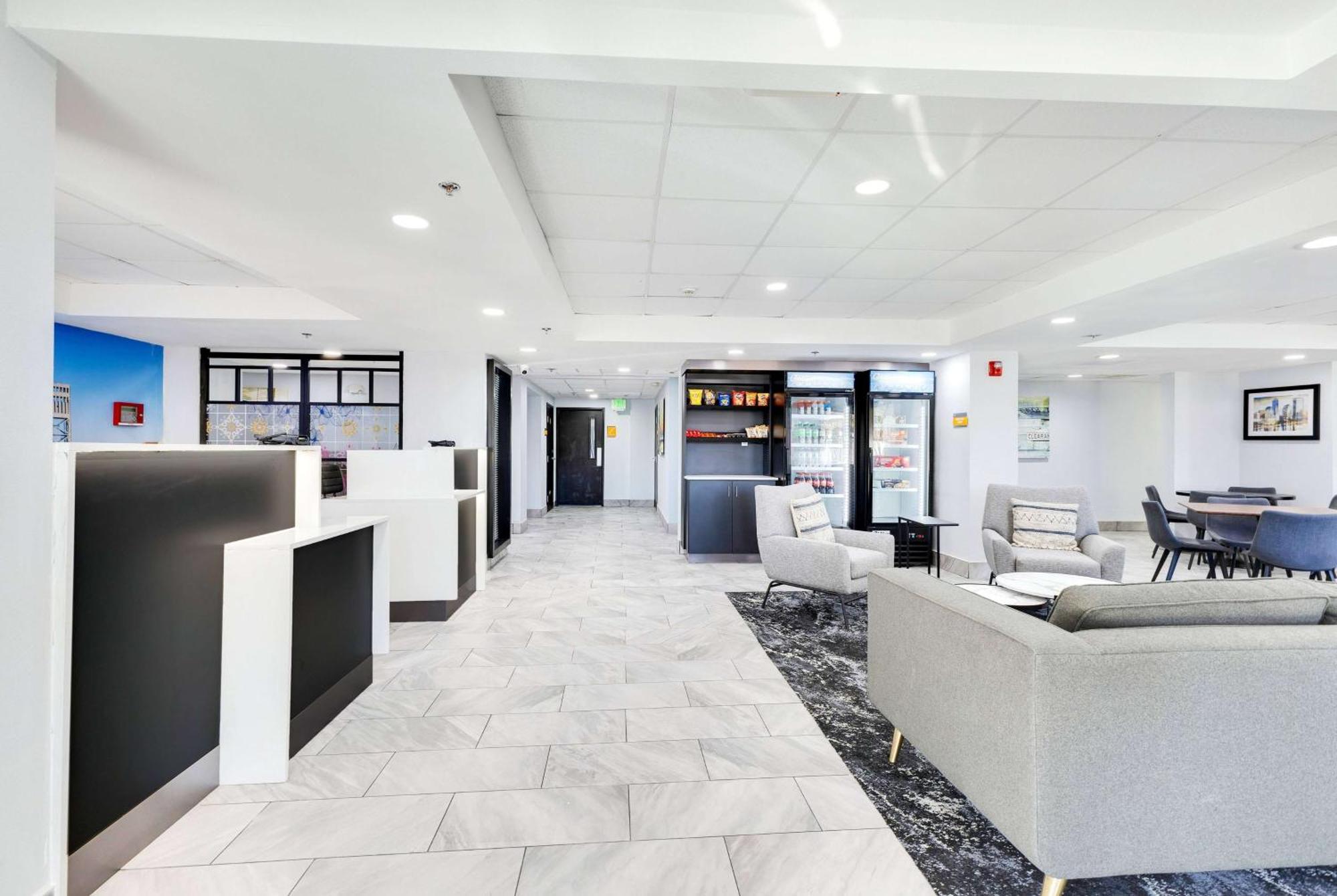 La Quinta Inn & Suites By Wyndham Jacksonville Mandarin מראה חיצוני תמונה